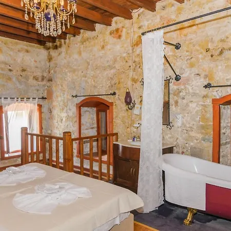 Tas Butik Otel Otel *