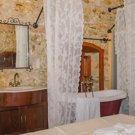 فندق Tas Butik Otel