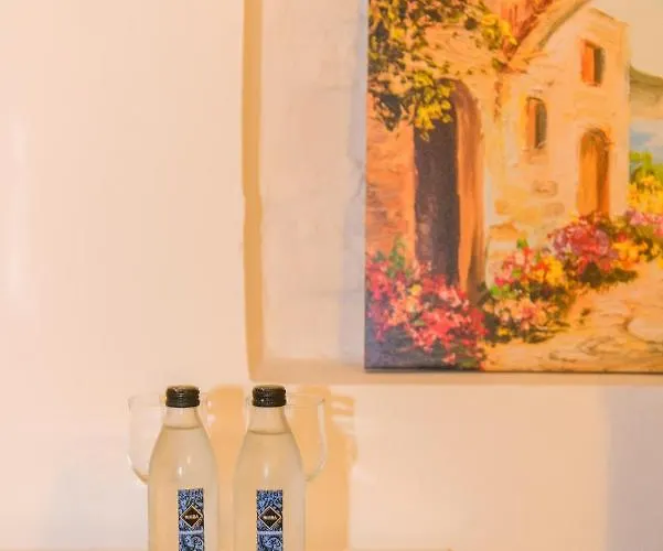 Tas Butik Otel מלון *